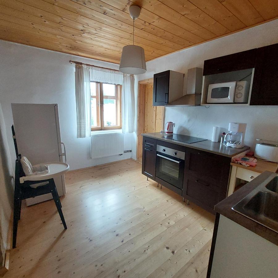 Apartmany U Tri Slunci Hroubovice Exteriör bild