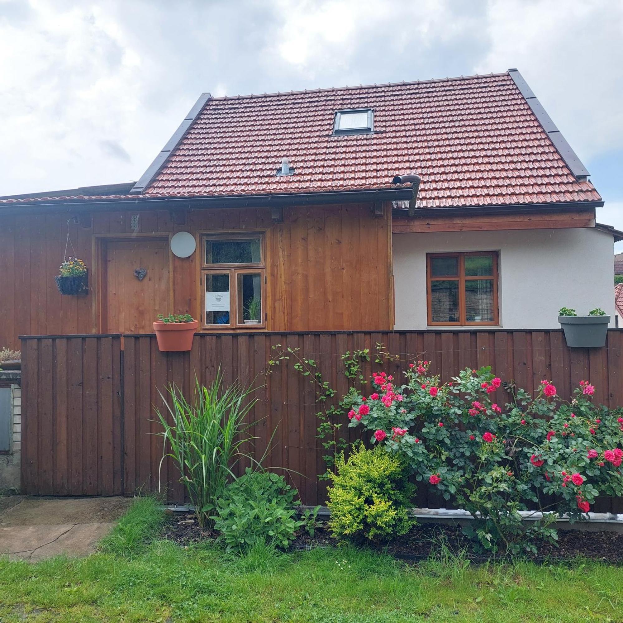 Apartmany U Tri Slunci Hroubovice Exteriör bild