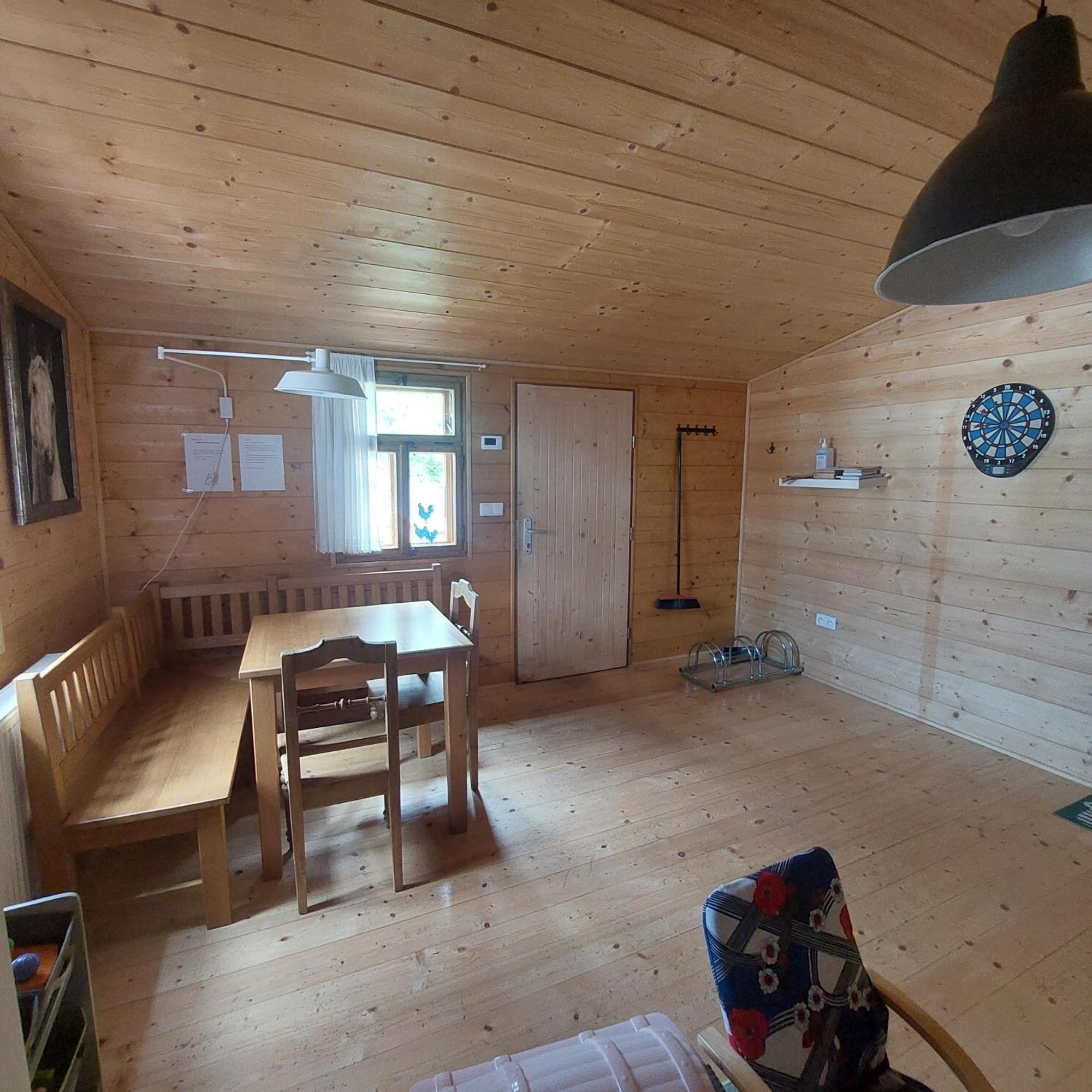 Apartmany U Tri Slunci Hroubovice Exteriör bild