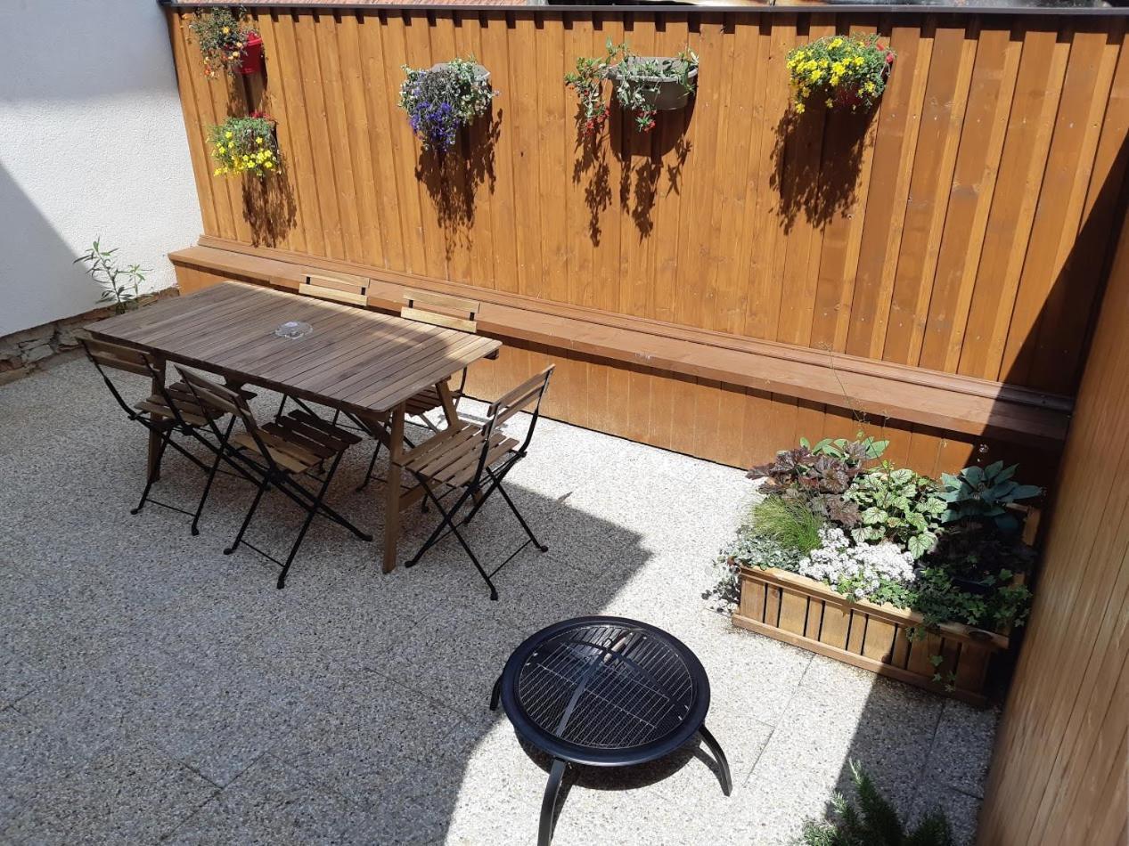 Apartmany U Tri Slunci Hroubovice Exteriör bild