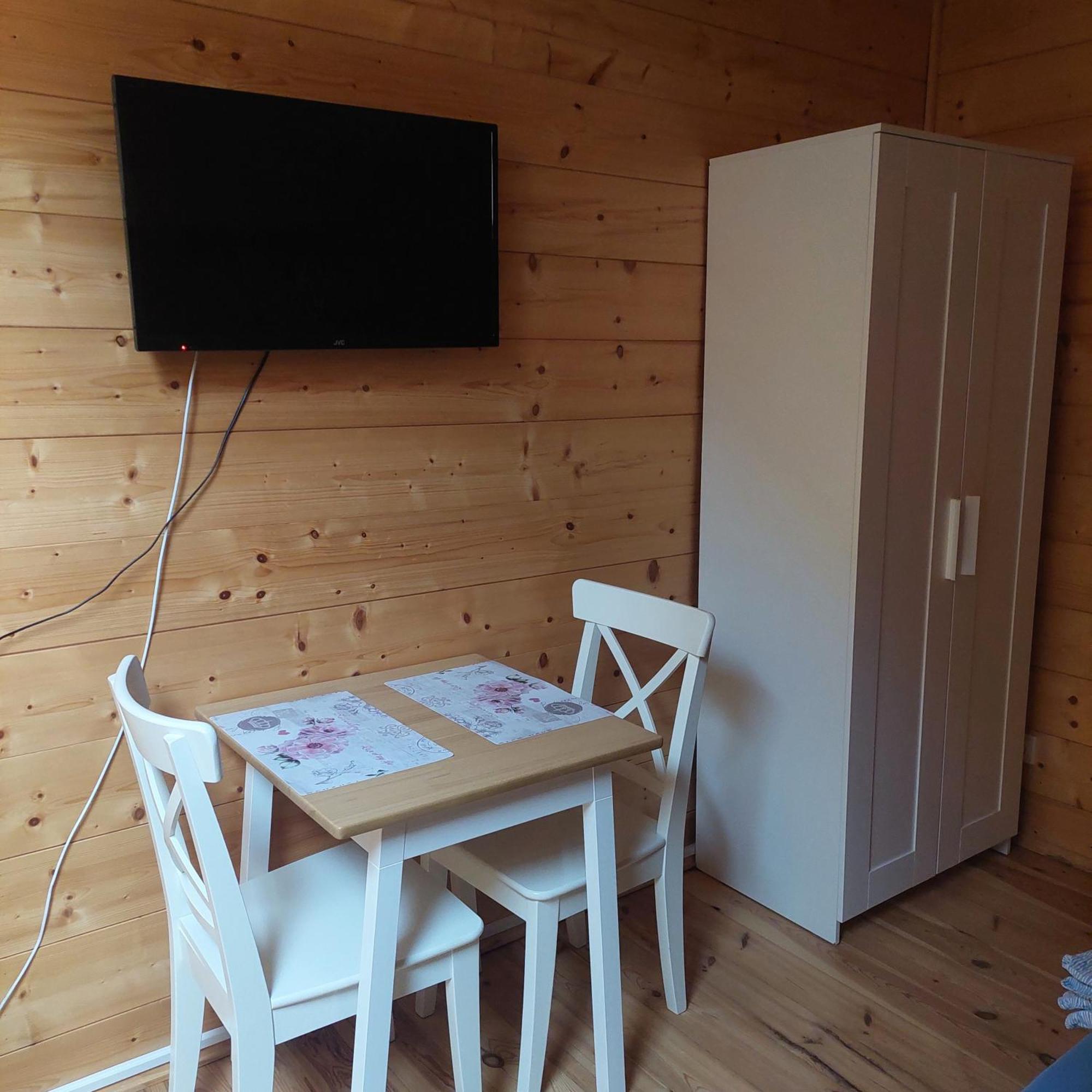 Apartmany U Tri Slunci Hroubovice Exteriör bild